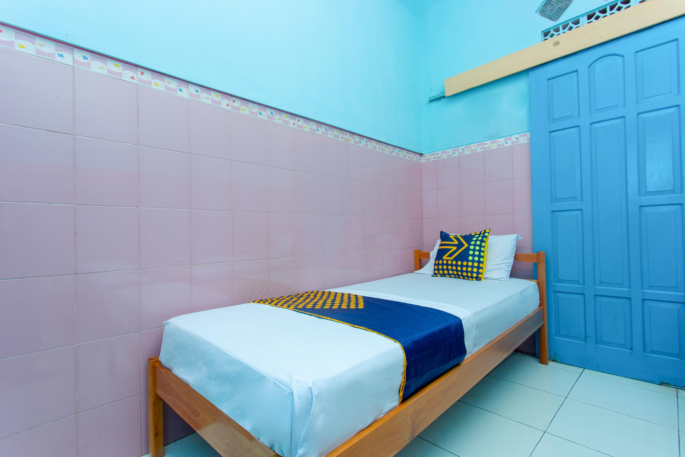 Spot On 2871 Hotel Budi Purwokerto Exterior foto